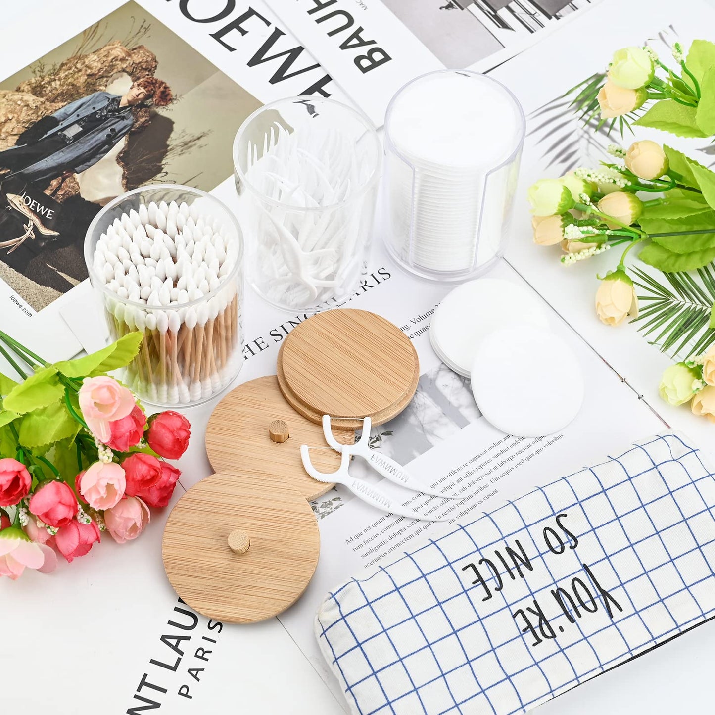 Set of containers with bamboo lids